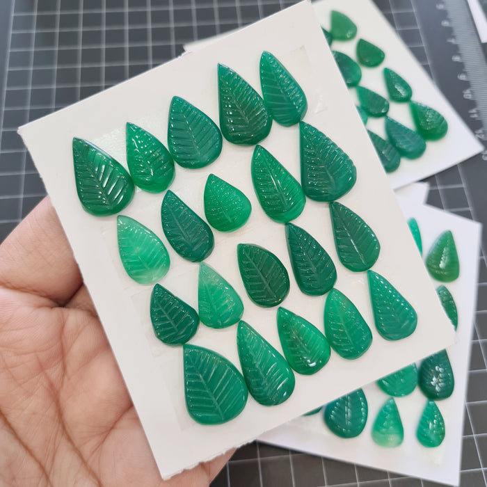 1 Set Natural Green Onyx Carving Leaf, 16x11 to 29x17mm Carved , - The LabradoriteKing