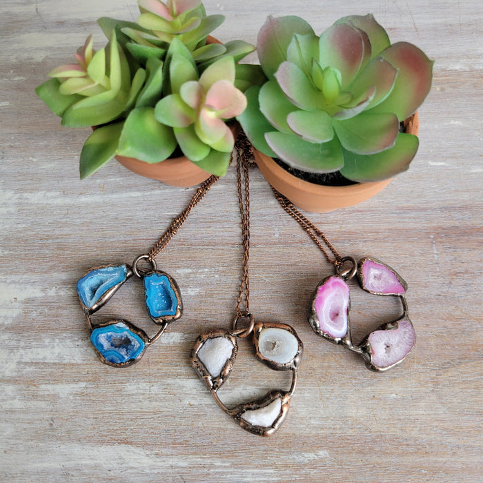 Agate Geode Slice Three Stone Necklace with Chain